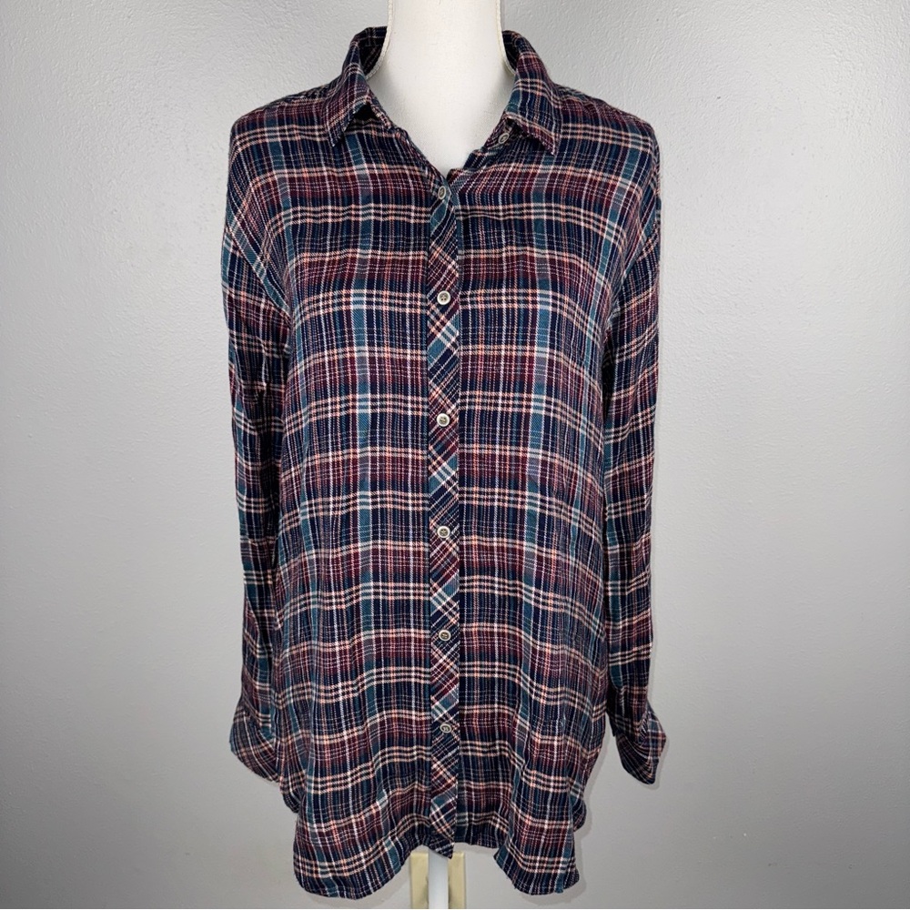 Caslon Women’s Small Navy Burgundy Teal Plaid Boyfriend Fit Tunic Button Up